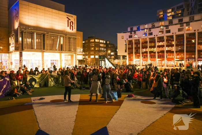 Grote opkomst bij gemengde demonstratie