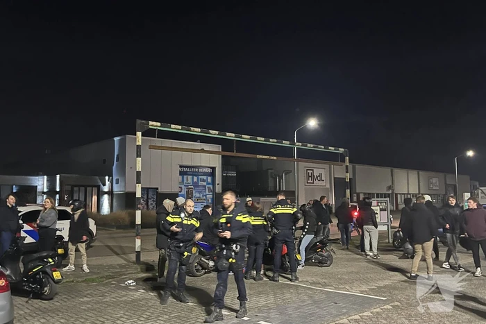Grote scooter meeting gestopt door politie
