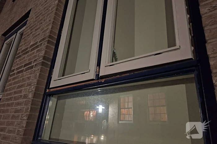 Politiehelikopter ingezet bij zoekactie naar inbrekers
