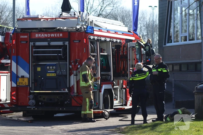 Brand in sporthal snel geblust