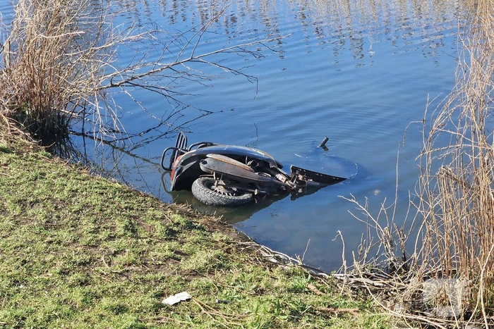 Politie lost schoten na gewapende overval