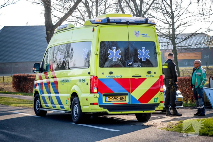 Automobilist gaat ervandoor na ongeval met drie andere auto's