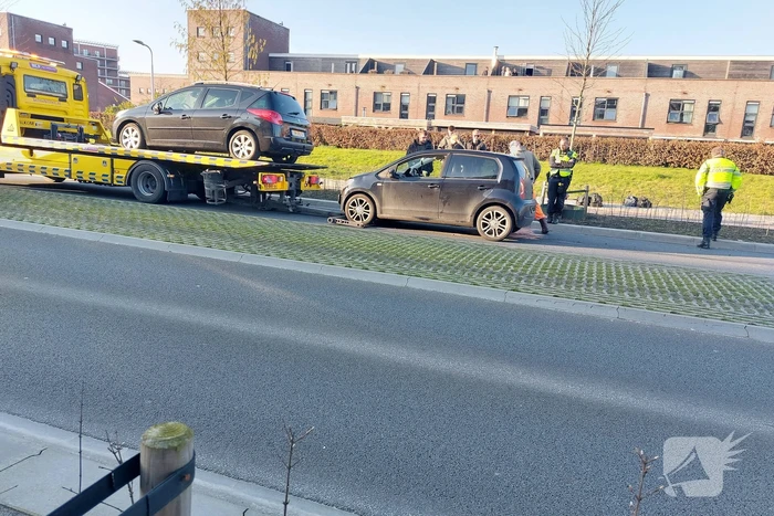 Meerdere voertuigen beschadigd na kop-staart aanrijding