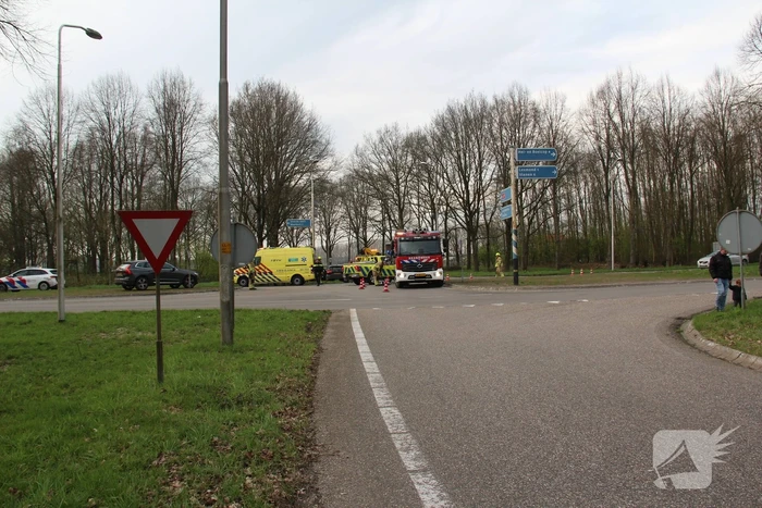 Veel schade bij ongeval op kruising