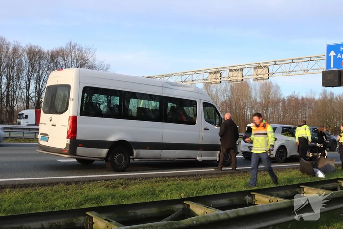 Veel schade bij ongeval tussen twee voertuigen