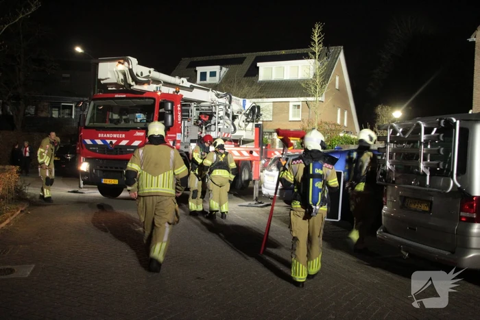 Schoorsteenbrand snel onder controle