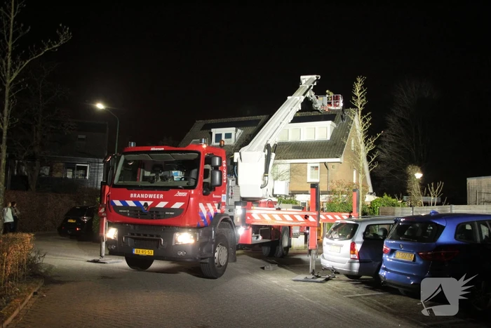 Schoorsteenbrand snel onder controle