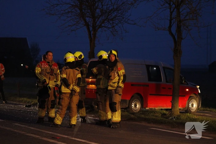 Meerdere voertuigen beschadigd bij botsing