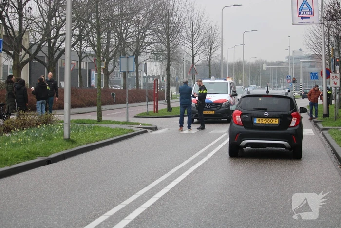 Fietser gewond bij aanrijding met personenauto
