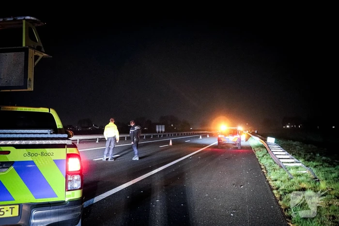 Grote verkeershinder door ongeval met twee auto's
