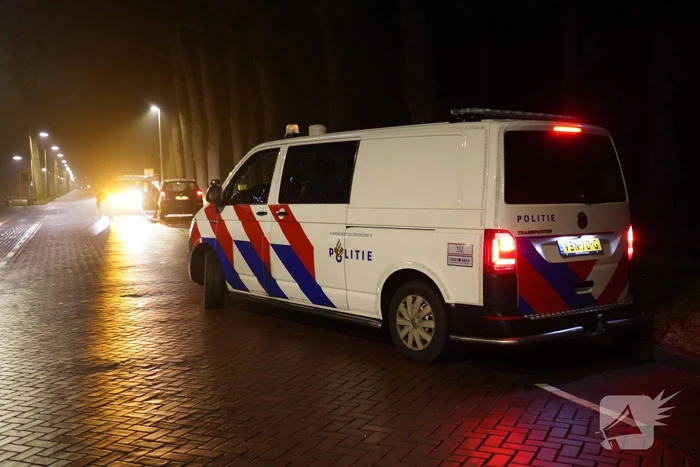 Automobilist rijdt door na aanrijding met fietsster