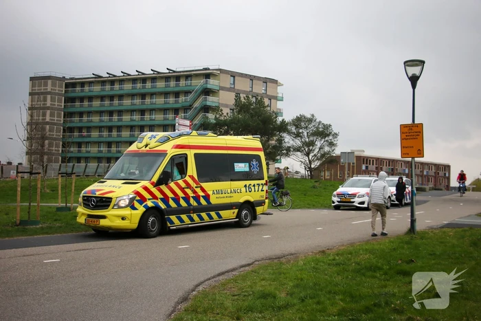 Gewonde bij ongeval tussen fietser en scooterrijder