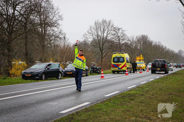Flinke file door eenzijdig ongeval met motor