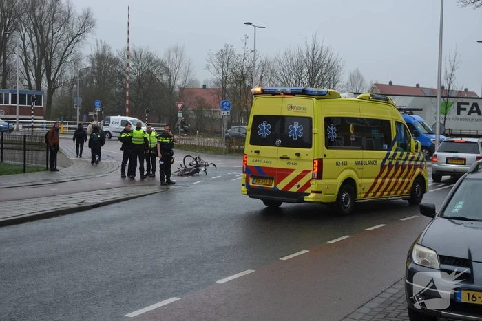 Fietser geschept door automobilist