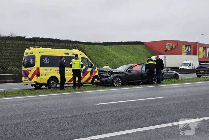 Flinke schade door ongeval op snelweg