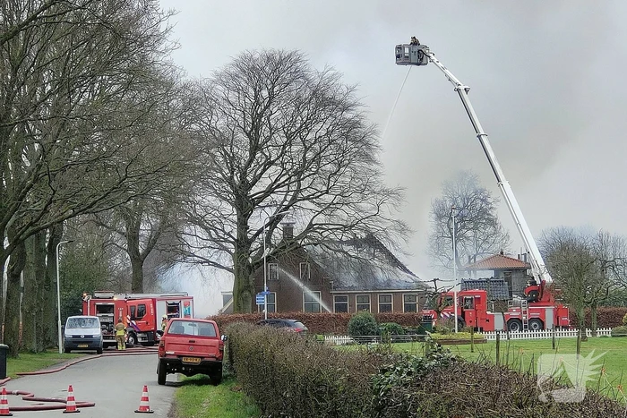 Woonboerderij verwoest door brand