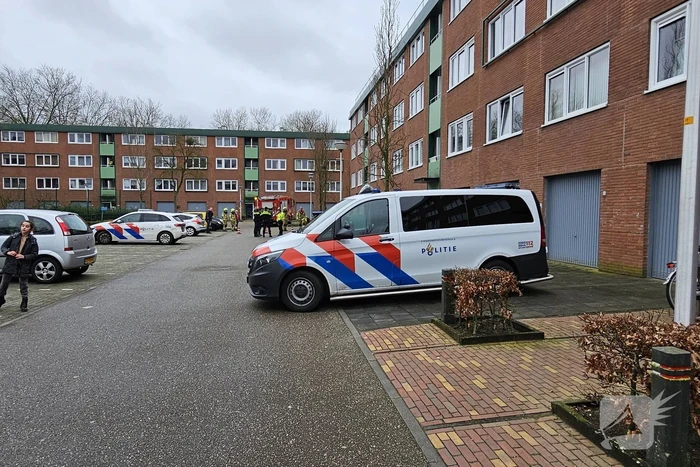 Gaslucht in meerdere portieken geroken