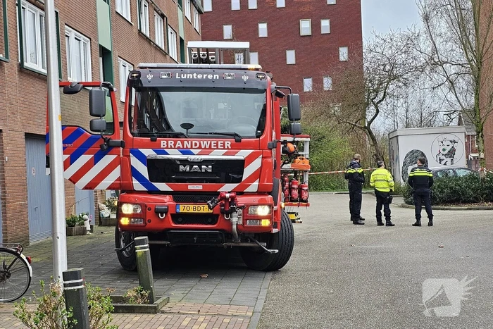 Gaslucht in meerdere portieken geroken