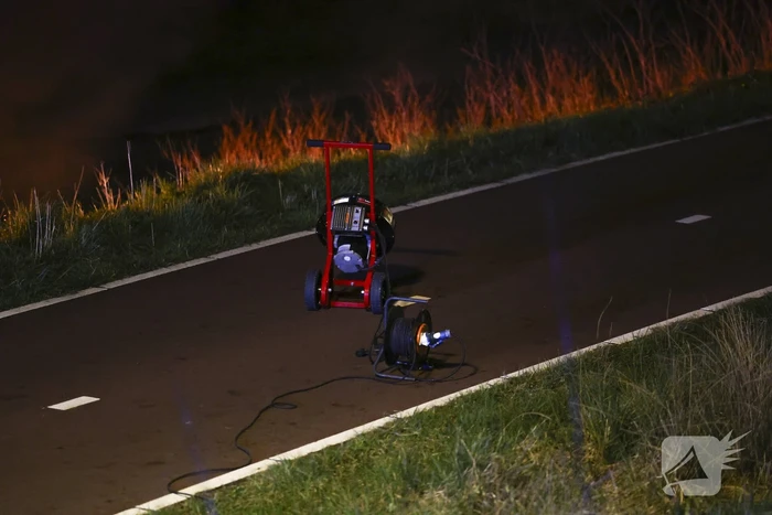 Bestelbus verwoest door brand