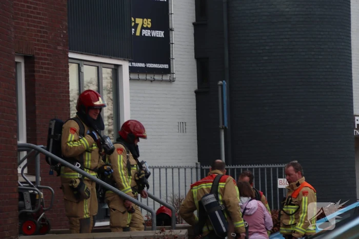 Rookontwikkeling bij brand in kelder