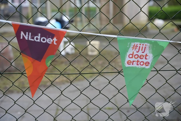 Wethouders en de burgemeester nemen deel aan NLdoet
