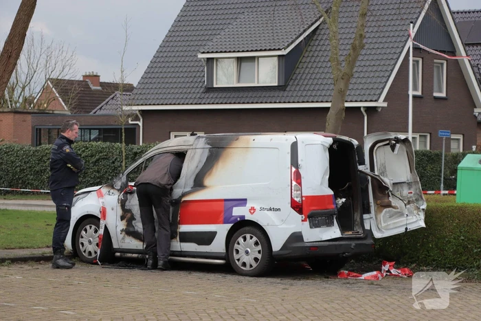 Recherche doet onderzoek naar autobrand