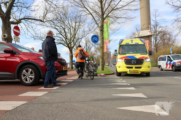 Kind gewond bij ongeval tussen fietser en auto