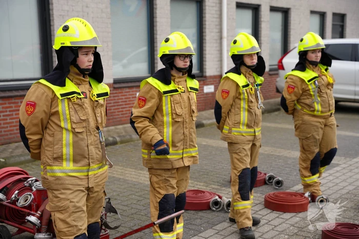 Brandweerlieden van de toekomst houden wedstrijd