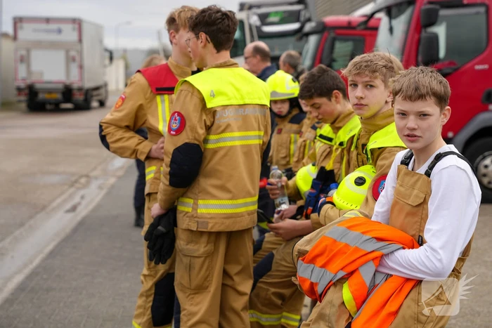 Brandweerlieden van de toekomst houden wedstrijd