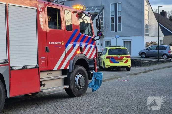 Persoon overleden na geweldsincident, verdachte aangehouden