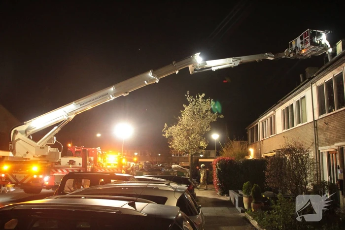 Schoorsteen geveegd na brand