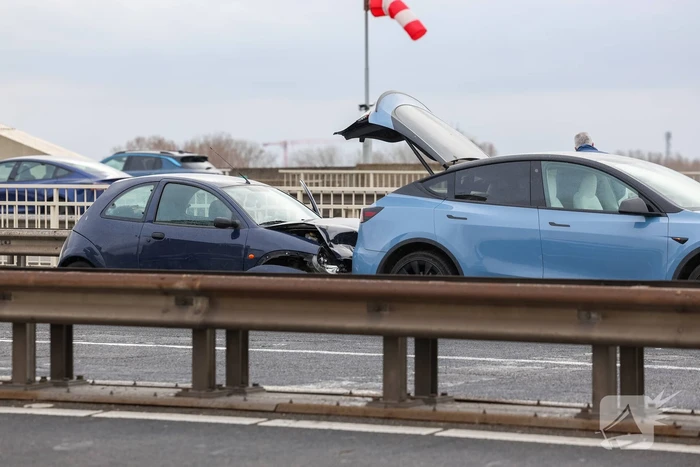 ongeval rijksweg a16 l 20,7 rotterdam