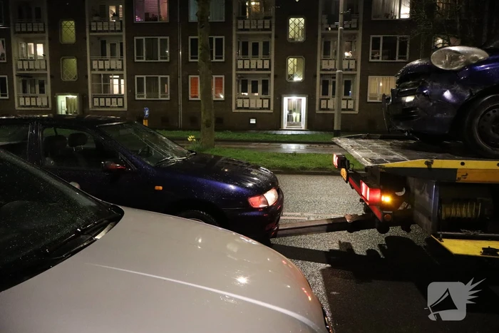 Voetganger geschept door personenauto