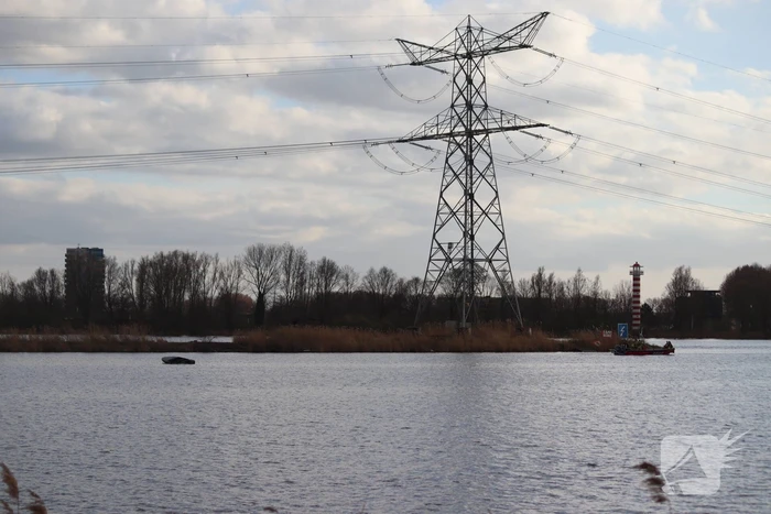 Grote zoektocht na aantreffen boot