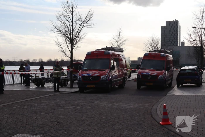 Grote zoektocht na aantreffen boot