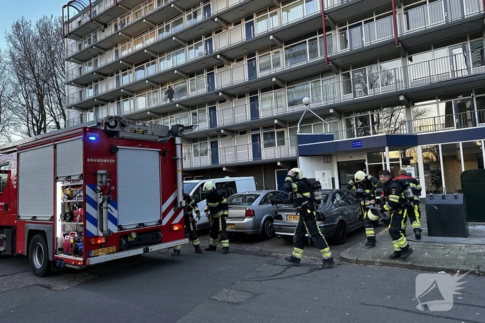 Rookoverlast door barbecue op balkon