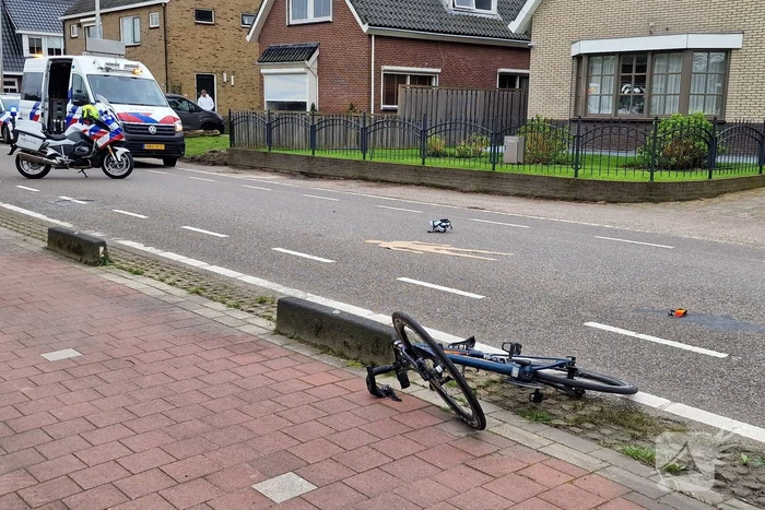 Motoragent onderweg naar overval krijgt ongeval met fietser