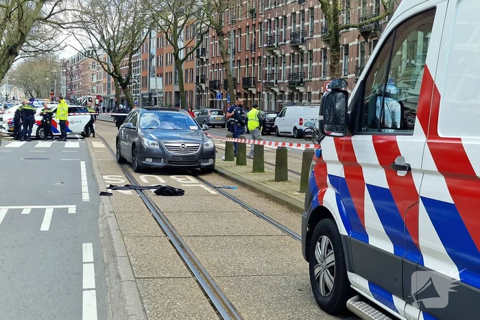 Traumateam ingezet voor ernstig ongeval tussen fietser en taxi