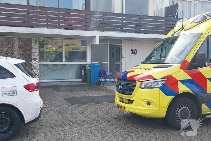 Persoon raakt gewond na steekincident