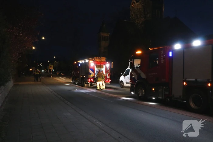 Weg afgesloten wegens schoorsteenbrand