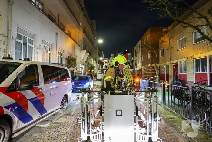 Kaars veroorzaakt brand in badkamer