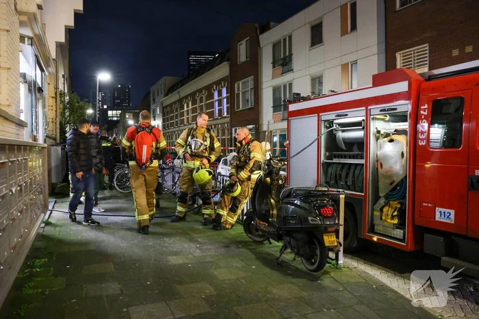 Kaars veroorzaakt brand in badkamer