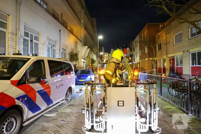 Kaars veroorzaakt brand in badkamer