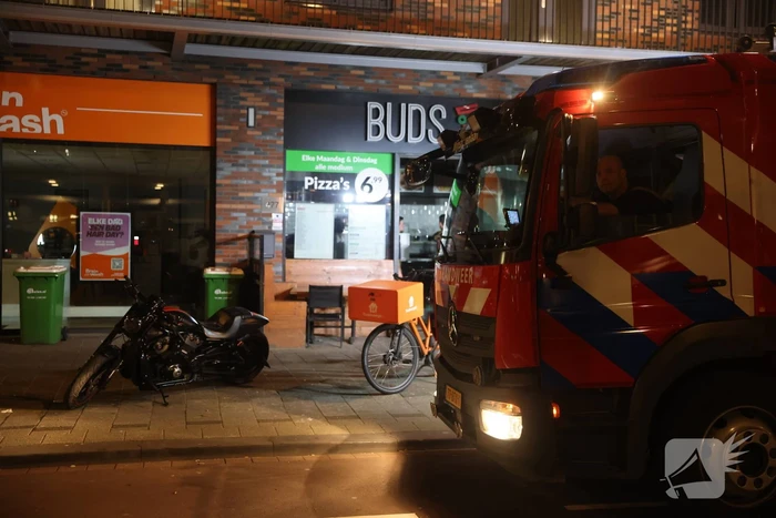 Bewoners wakker gemaakt door waterlekkage
