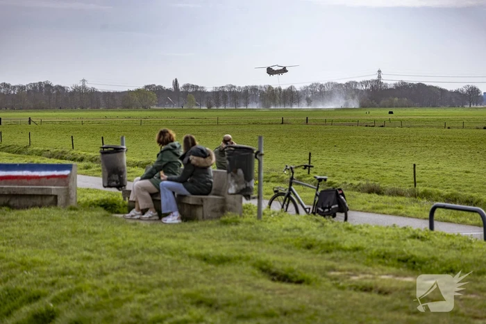 Veel bekijks bij oefening met Chinooks