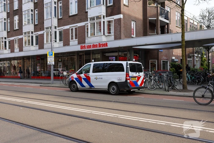 Dader voortvluchtig na steekpartij