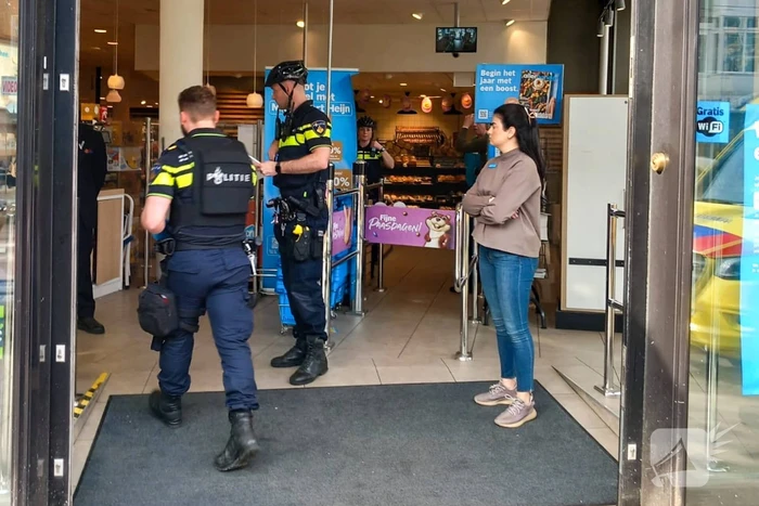 Dader voortvluchtig na steekpartij