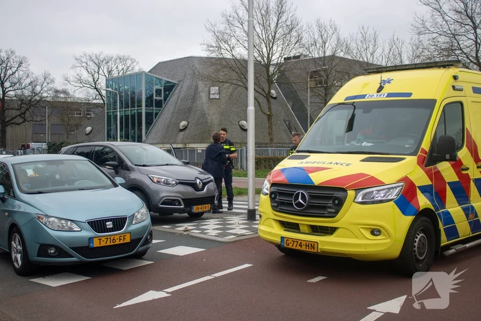 Wederom fietser aangereden op beruchte rotonde