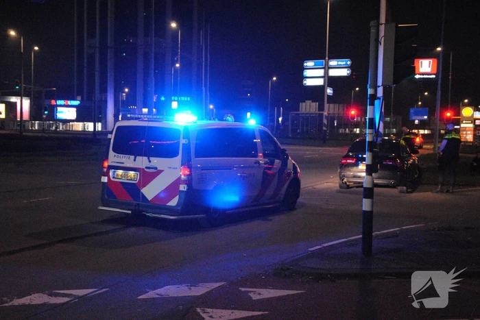 Bestuurder slaat op de vlucht na crash