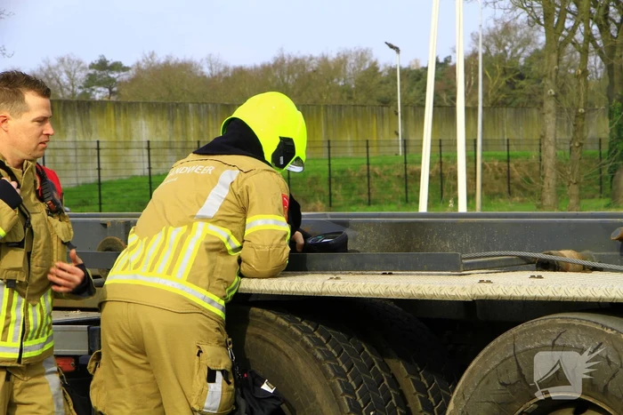 Rookontwikkeling bij chassis van vrachtwagen
